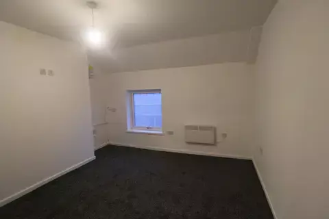 2 bedroom flat to rent, Waterloo road, Stoke-on-Trent ST6 2EH