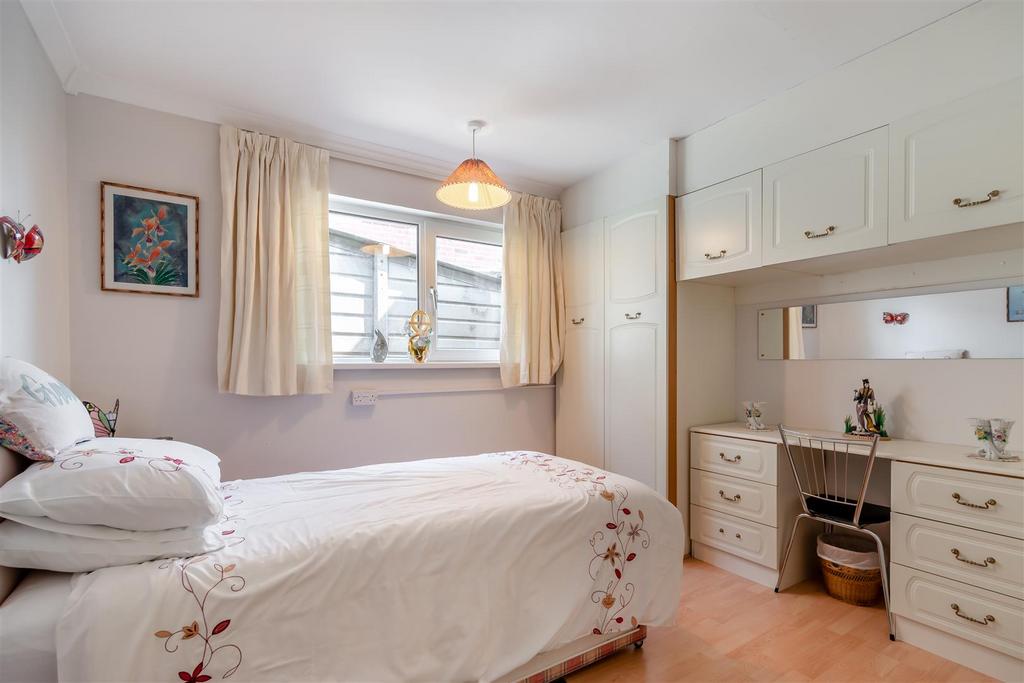 8644140-interior04.jpg