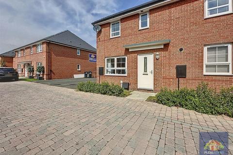 3 bedroom semi-detached house for sale, Rainworth Drive, Southport PR8