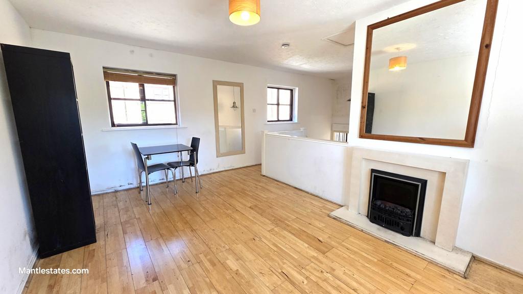 1 bed maisonette