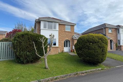 17 Cwrt Y Brenin, Ffosyffin, Aberaeron, SA46 0HU