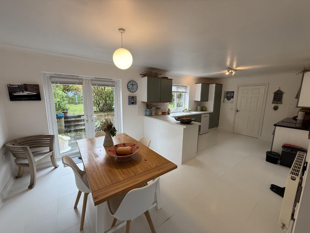Rear Kitchen/Dining Room