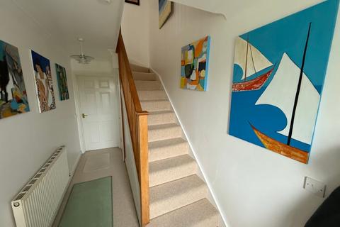 17 Cwrt Y Brenin, Ffosyffin, Aberaeron, SA46 0HU