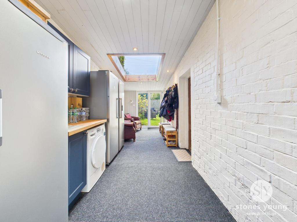Sun Room/Breakfast Room