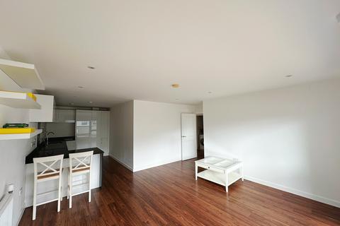 2 bedroom flat to rent, Felix Point