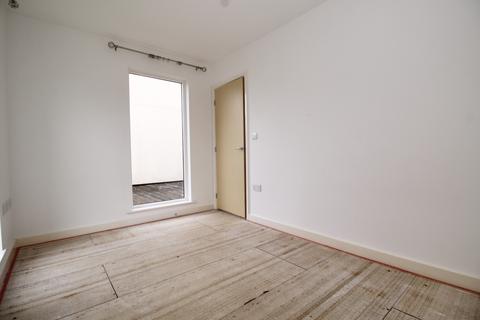 11 Nova Quarter, Street, BA16 0FT