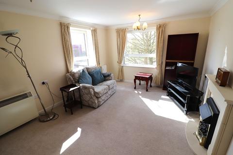 2 bedroom apartment for sale, Pinetree Court, Danestrete, Stevenage, Hertfordshire, SG1