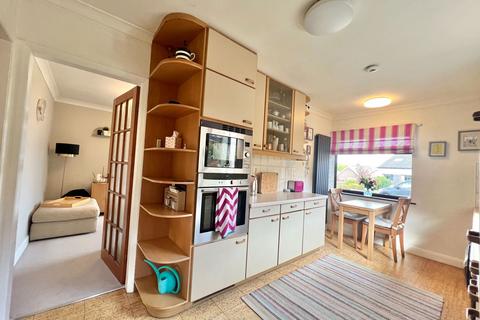 12 Hall Gate, Penistone, Sheffield, S36 6BP