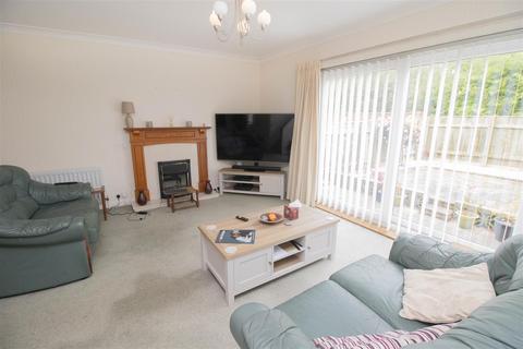 9 Ashford Close, North Shields, NE29 9HY