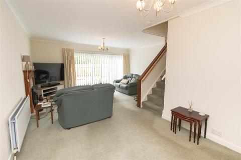 9 Ashford Close, North Shields, NE29 9HY