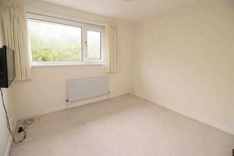 9 Ashford Close, North Shields, NE29 9HY