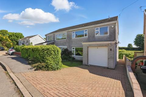 8 Awelfryn, Penycoedcae, Pontypridd, CF37 1PX