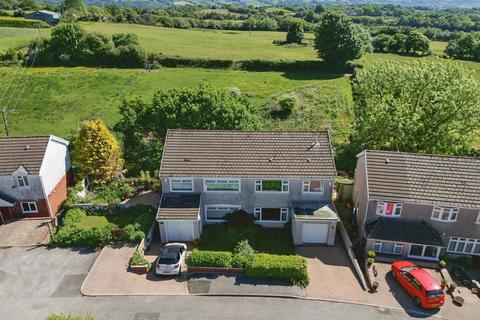 8 Awelfryn, Penycoedcae, Pontypridd, CF37 1PX