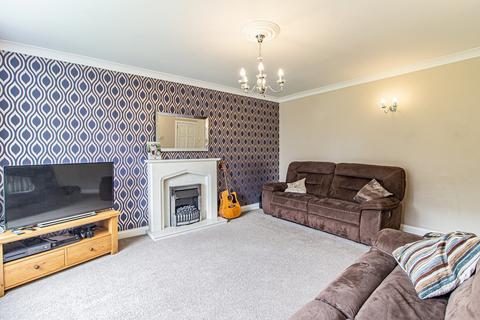 8 Awelfryn, Penycoedcae, Pontypridd, CF37 1PX