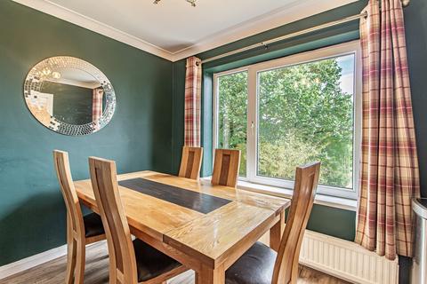 8 Awelfryn, Penycoedcae, Pontypridd, CF37 1PX