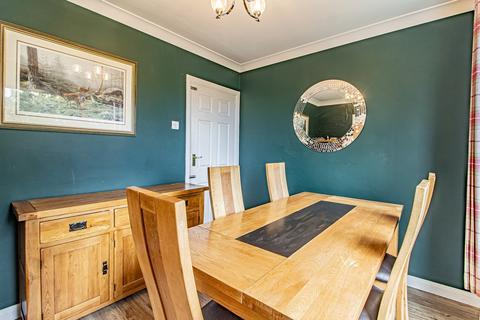 8 Awelfryn, Penycoedcae, Pontypridd, CF37 1PX
