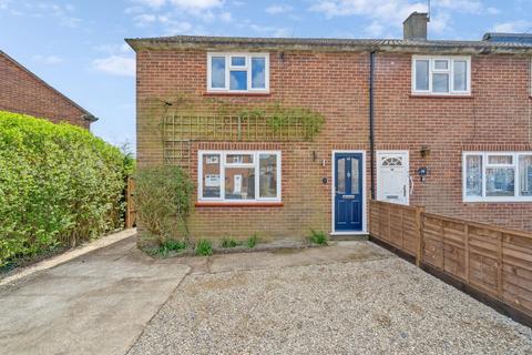 98 Cherry Tree Road, Beaconsfield, HP9 1BH