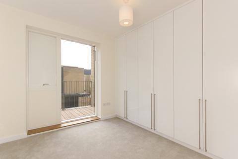 59 Forbes Close, Trumpington, Cambridge, CB2 9DP