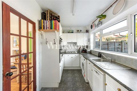 34 Fryatt Road, London, N17 7BN