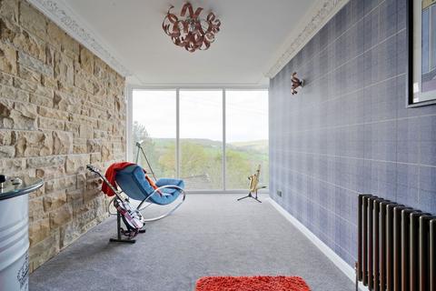 4 bedroom detached house for sale, Foldrings, Sheffield S35