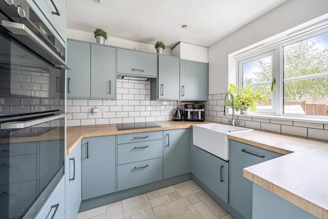 71 Adams Meadow, Ilminster, TA19 9DB