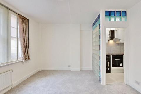 1 bedroom flat to rent, Forset Court, Edgware Road, W2