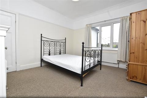 2 bedroom apartment for sale, First Floor Flat, Otley Road, Leeds