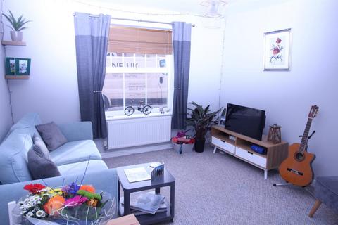 1 bedroom flat to rent, Maylon Close, Braintree