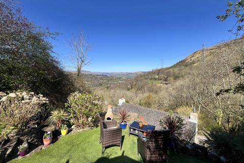 3 bedroom cottage for sale, Station Road, Clydach, Abergavenny, NP7