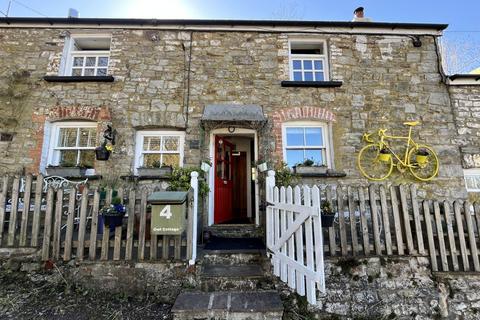 3 bedroom cottage for sale, Station Road, Clydach, Abergavenny, NP7