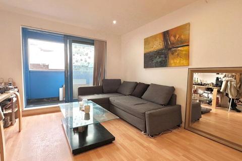 Western Gateway, London E16