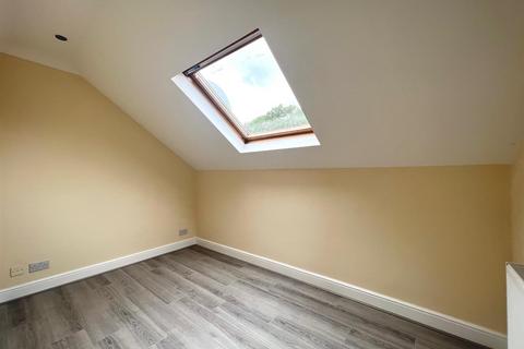 1 bedroom apartment to rent, Verdant Lane, London SE6