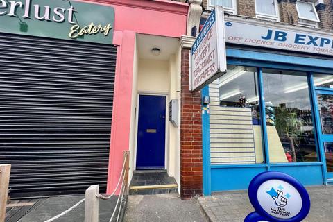 1 bedroom apartment to rent, Verdant Lane, London SE6