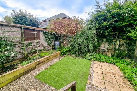 43 Bachelor Road, Harrogate, HG1 3EQ