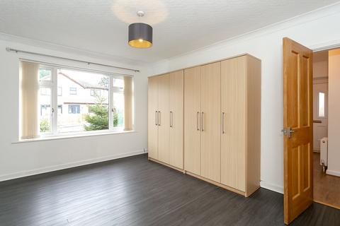 43 Bachelor Road, Harrogate, HG1 3EQ