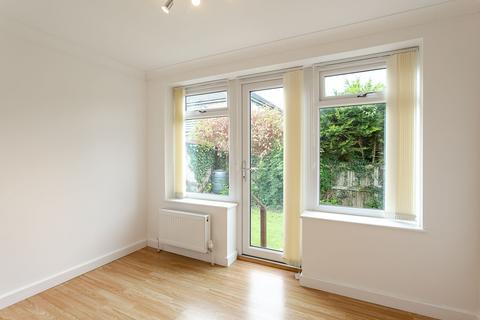 43 Bachelor Road, Harrogate, HG1 3EQ