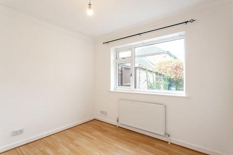 43 Bachelor Road, Harrogate, HG1 3EQ