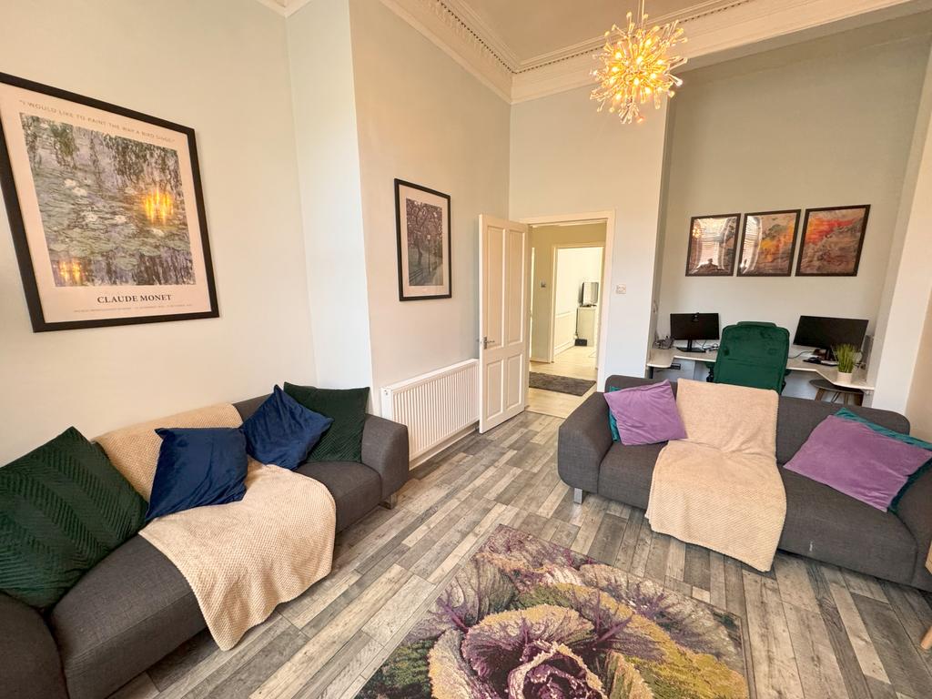 Lounge 2