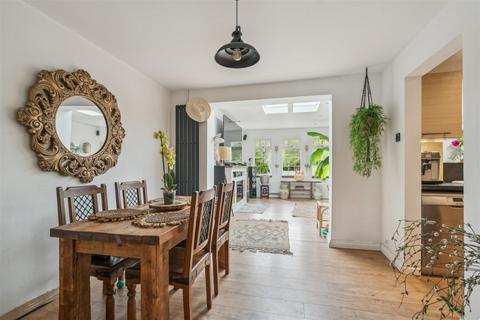 16 Baddeley Close, Stevenage, SG2 9SL