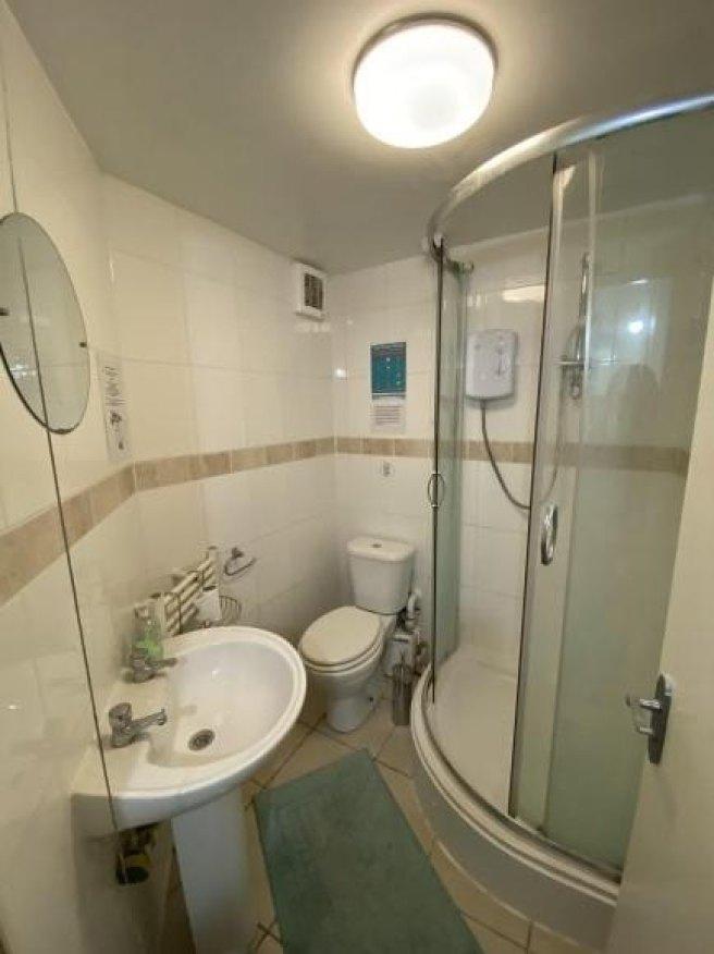 Leicester-terrace-nn2-6aj-970607