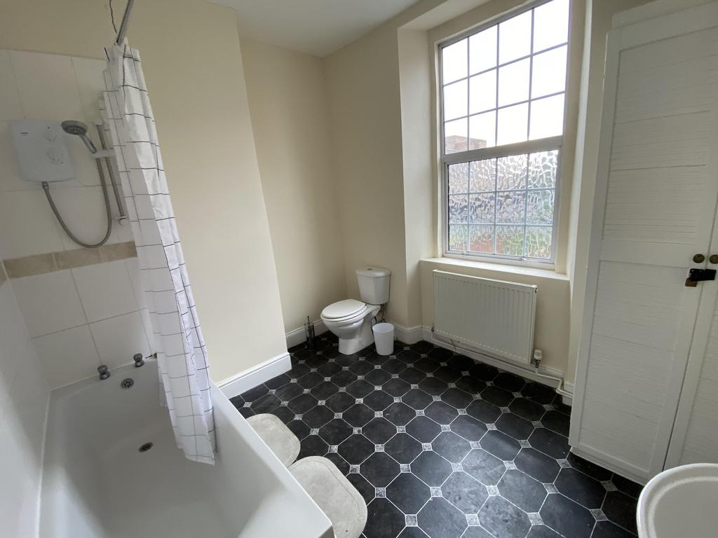 Leicester-terrace-nn2-6aj-970596
