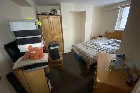 6 bedroom house share to rent, Leicester Terrace