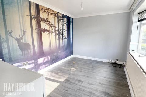 4 Dovedale Place, Worsbrough, Barnsley, S70 5EL