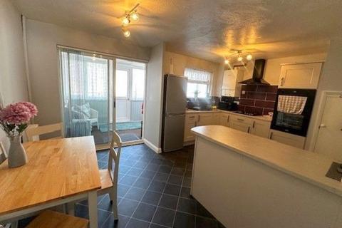 1 Burch Close, Exmouth, EX8 4BR
