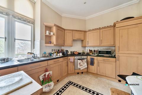 4 bedroom townhouse for sale, Rembrandt Court, Swansea