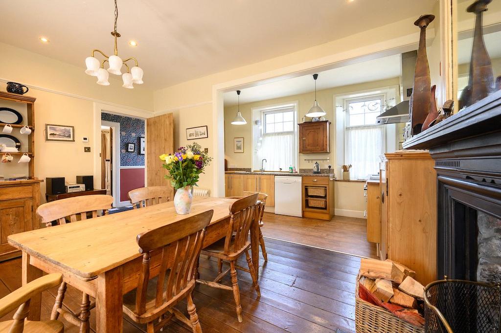 Dining Kitchen