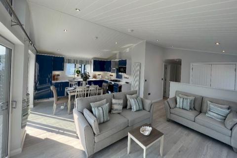 3 bedroom lodge for sale, U8, Abersoch LL53