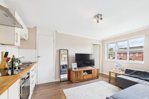 16 Kirkland Close, Sidcup, DA15 8TP