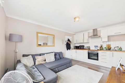 16 Kirkland Close, Sidcup, DA15 8TP
