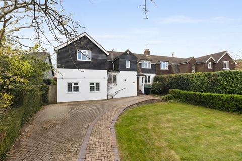 4 bedroom semi-detached house for sale, Oakhurst Road, Battle, TN33
